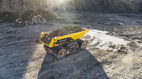 Holcim-Volvo-4 (1).jpg