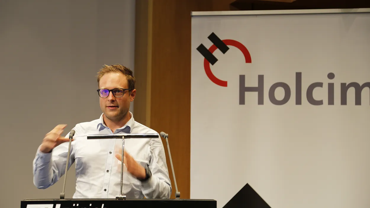 Johannes_Tiefenthaler (1).jpg