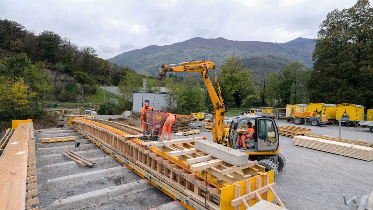 balken_in_der_perspektive_waehrend_des_herstellens3_4mb (1).jpg