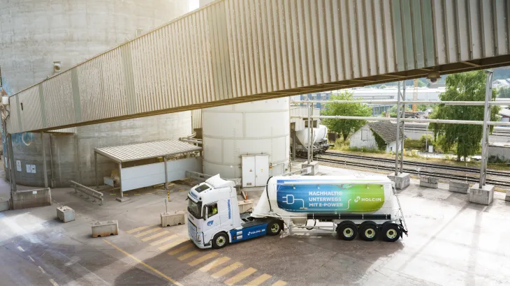 elektrischer-lkw_holcim-zementwerk-siggenthal-0649-c-marketing.jpg