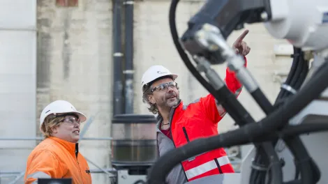 Bei Holcim arbeiten.jpg